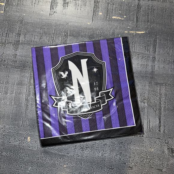 Wednesday Addams Party Table Supplies Luncheon Napkins 16 Count - Picture 1 of 2